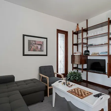 Casa Do Lido By An Island