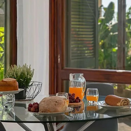 Casa Do Lido By An Island *